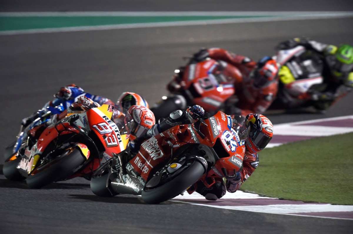 Андреа Довициозо против Марка Маркеса, Гран-При Катара MotoGP