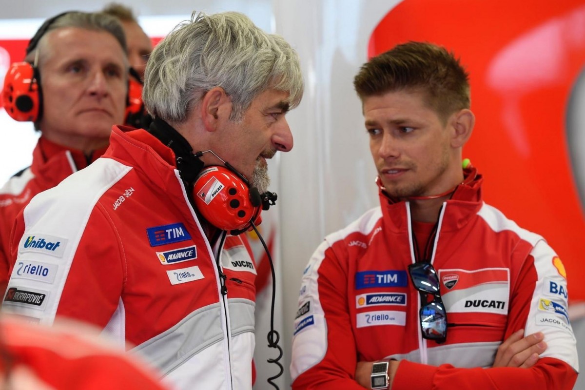 После завершения сотрудничества с Honda, Стоунер вернулся в лагерь Ducati в роли советника