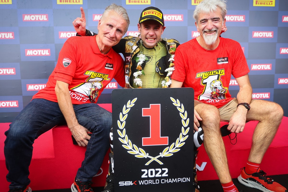 Альваро Баутиста - чемпион World Superbike 2022 года