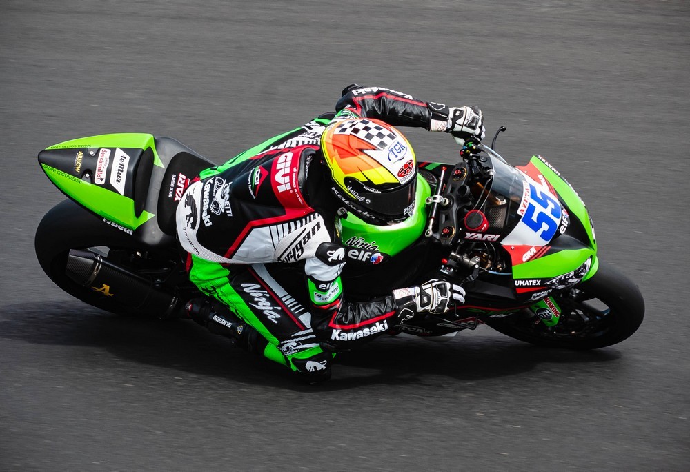 Яри Монтелла, чемпион Европы Moto2 2020 теперь выступает за Puccetti Kawasaki