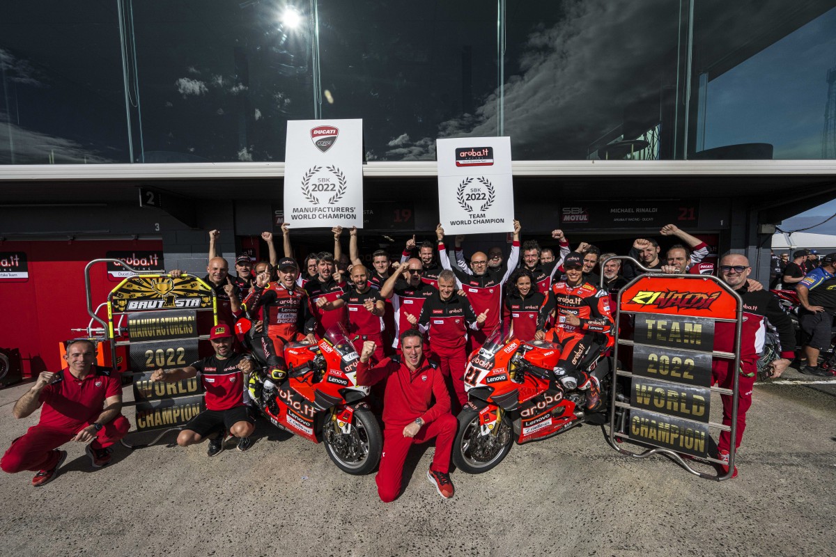 Ducati завершает гонку за Тройной Короной в World Superbike!