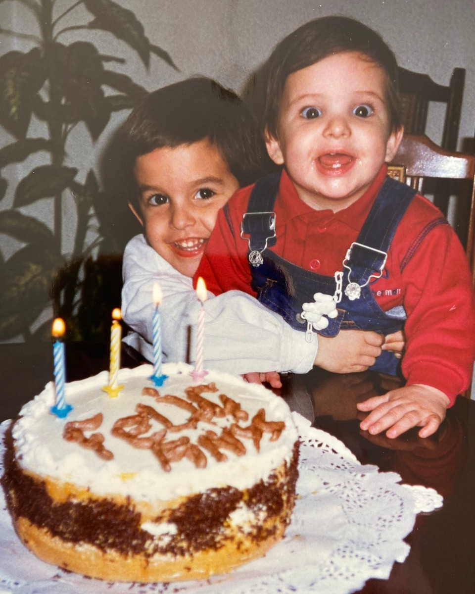 Много-много лет назад, Марк и Алекс Маркеса в день рождения Марка...