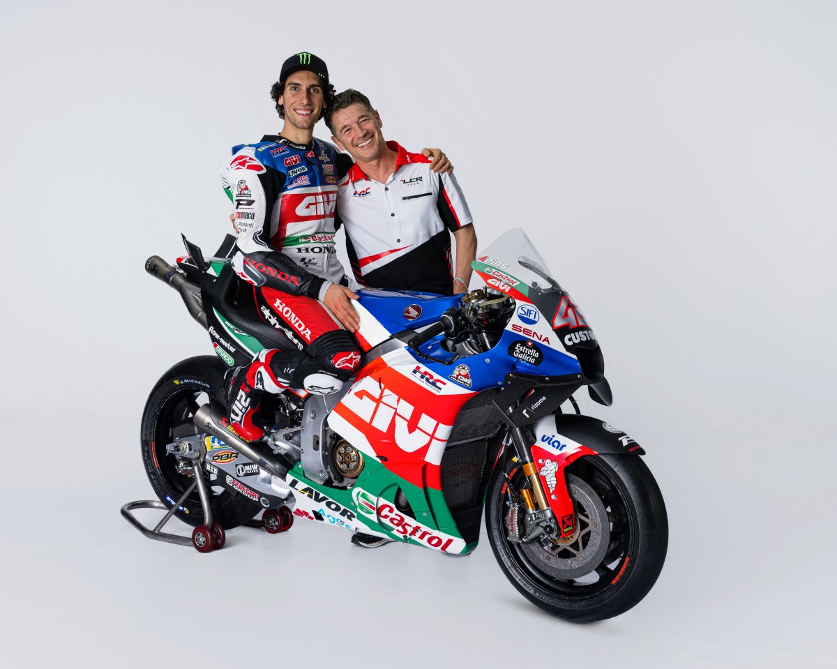 Алекс Ринс и босс LCR Honda Лучио Чеккинелло