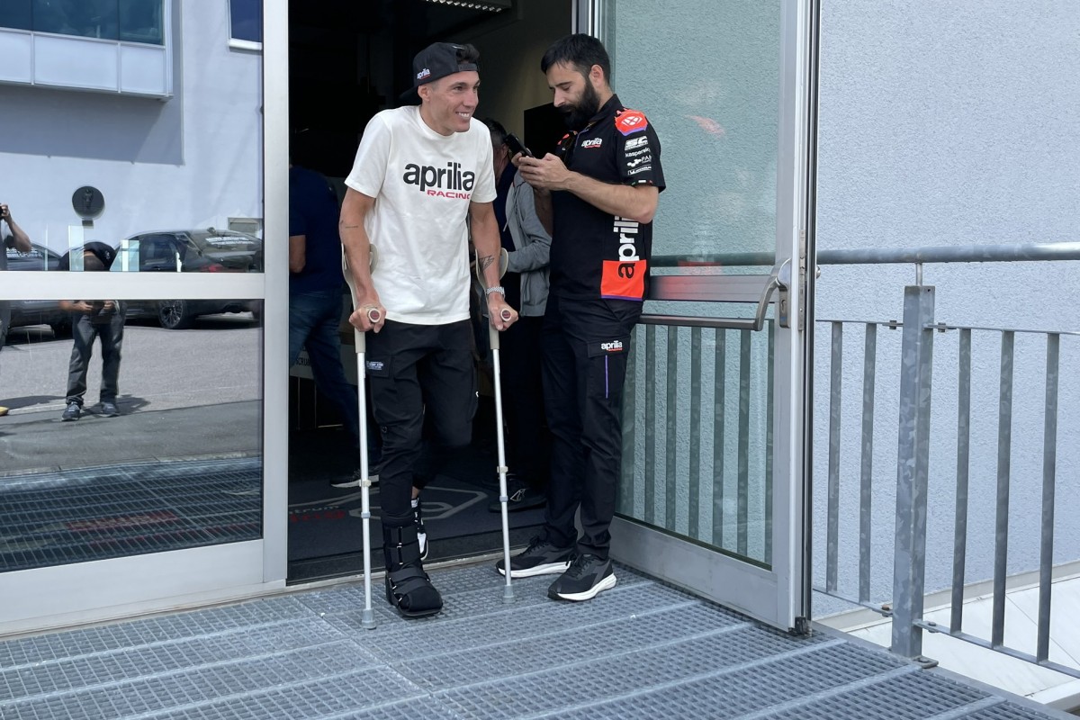 Алеш Эспаргаро был пойман при выходе из медцентра Sachsenring - его допустили к гонке!