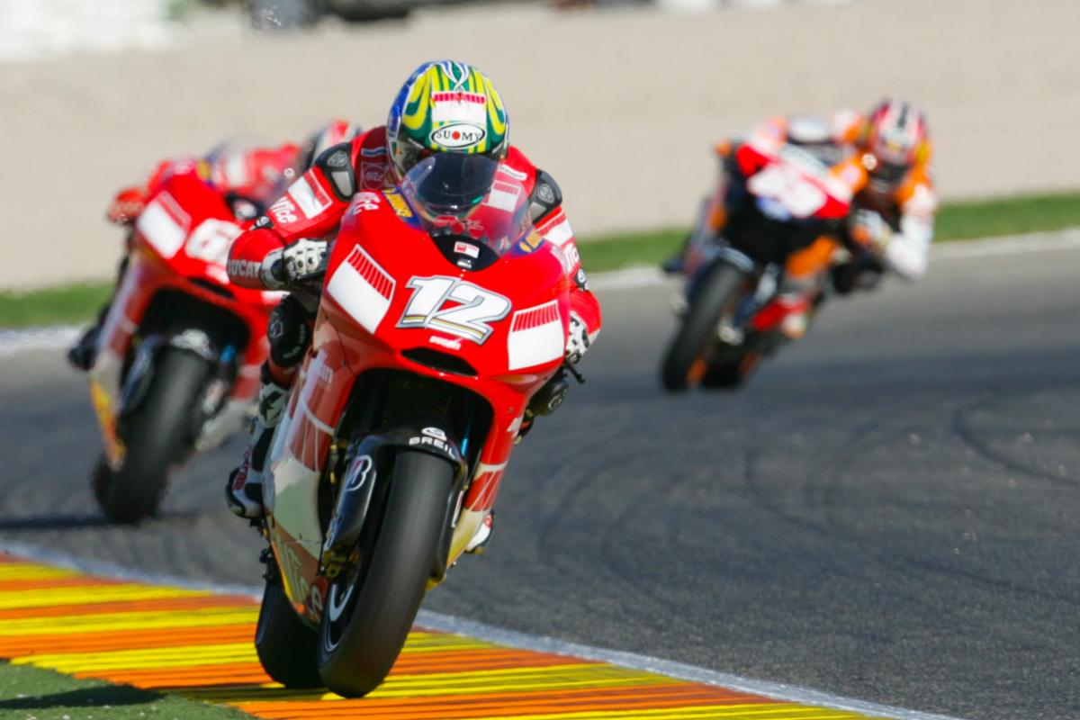 Трой Бейлисс возглавляет Гран-При Валенсии MotoGP 2006 по wildcard