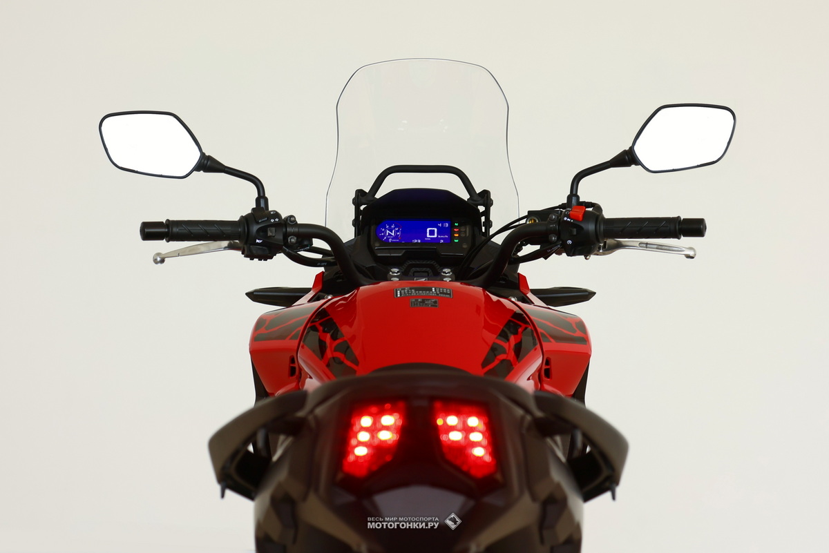 Honda CB400X (2023)