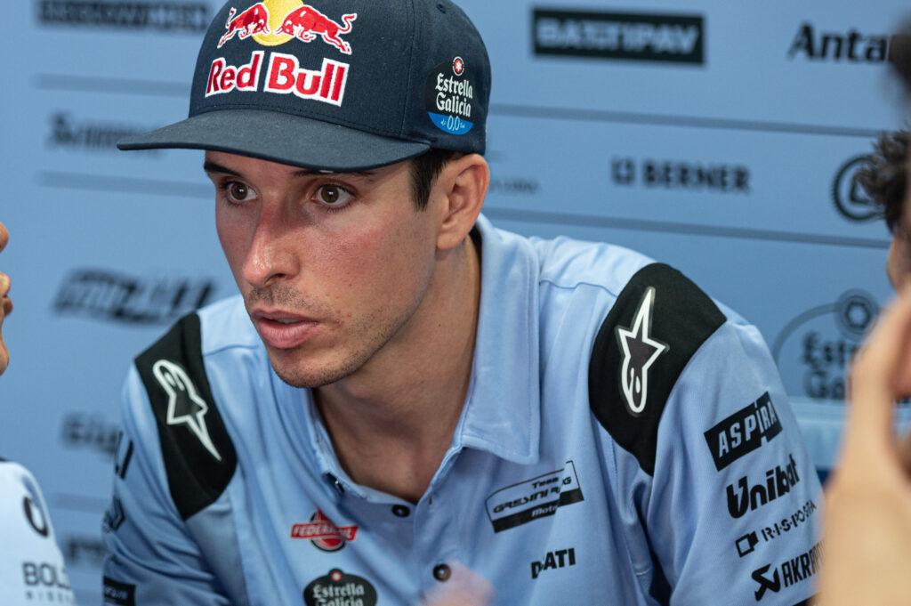 Алекс Маркес не смог принять участие в Гран-При Индонезии из-за боли в сломанных ребрах