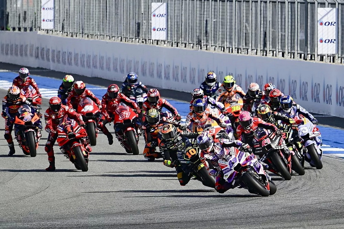 Старт Гран-При Таиланда MotoGP 2023