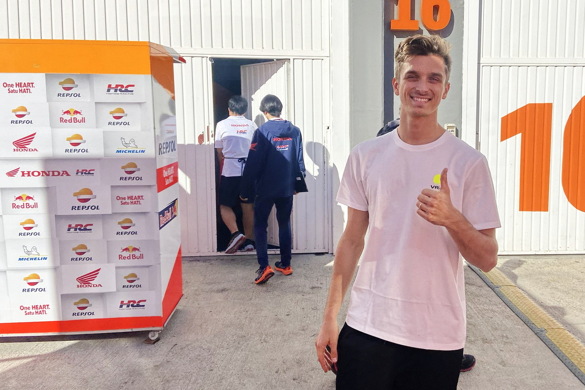 Лука Марини впервые вступил в заводской гараж Repsol Honda в статусе призового пилота MotoGP
