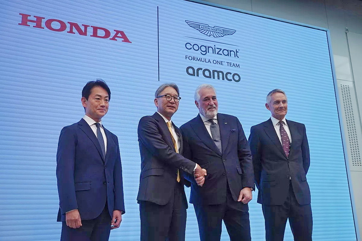 Honda будет поставлять двигатели заводской команде Aston Martin F1