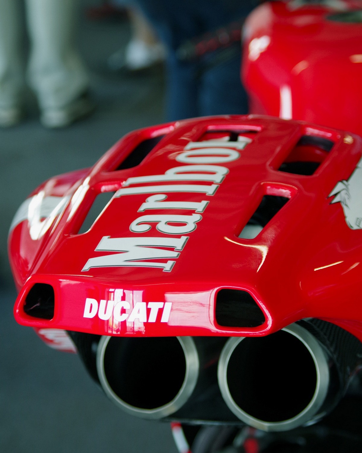 Новая аэродинамика Ducati Desmosedici GP5 (2005)