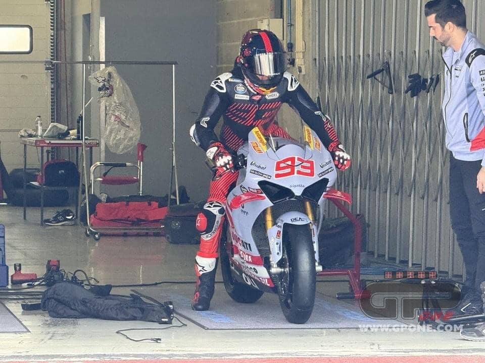 Новая игрушка Марка Маркеса: Ducati V4 R для тренировок