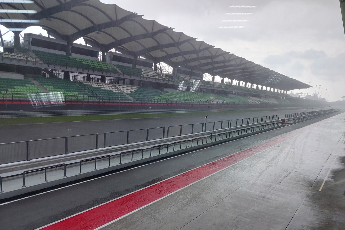 Дождь привел к досрочному завершению второго дня MotoGP Shakedown 2024