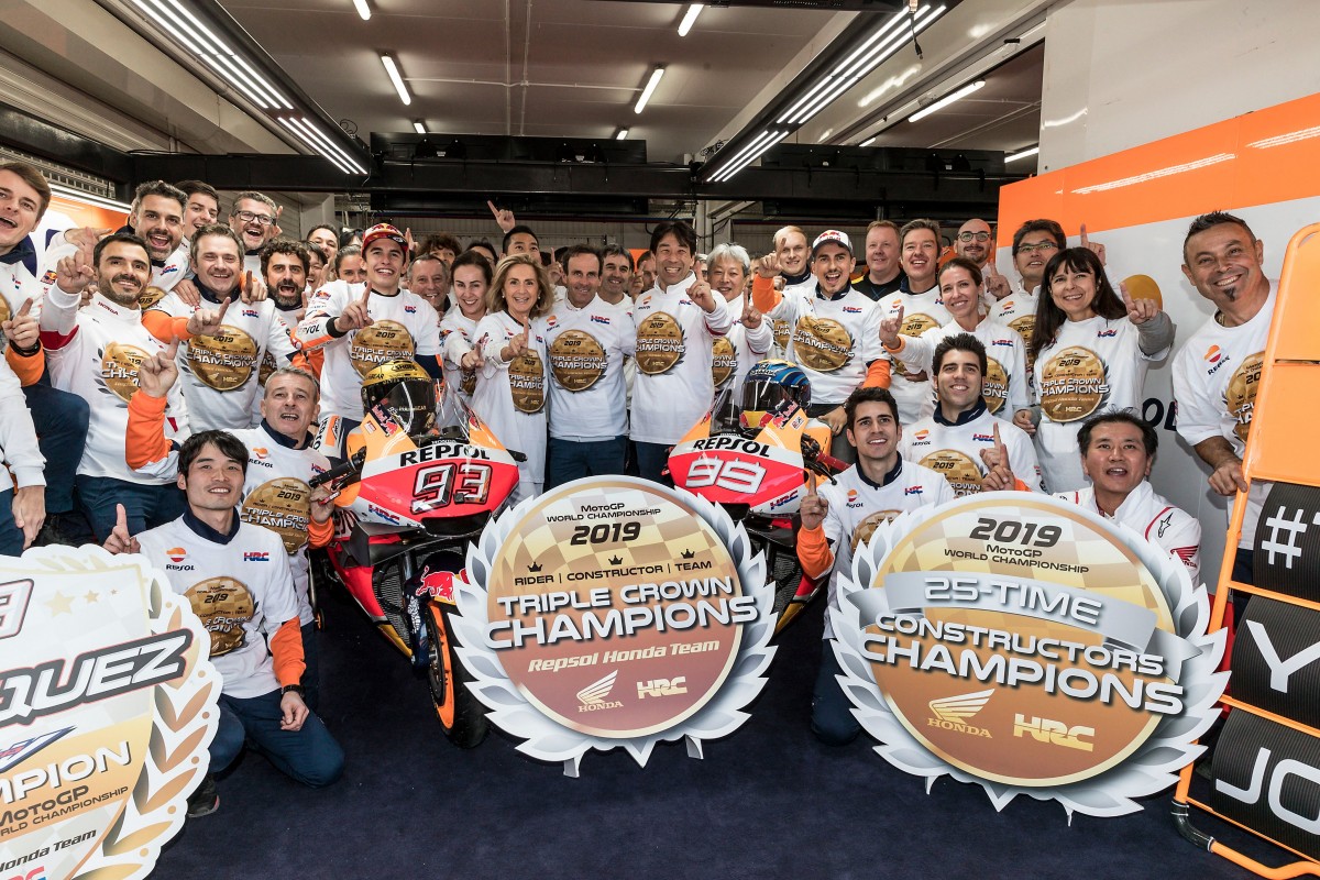 В 2019 году Repsol Honda взяла Тройную Корону, Марк Маркес стал 8-кратным чемпионом мира