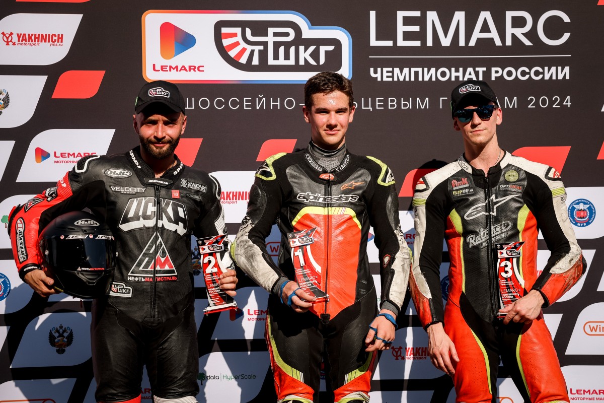 Влад Гордейчук, Delrus QTM, класс Суперспорт - победа в первой же гонке чемпионата России