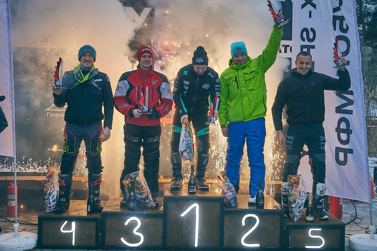 Подиум класса Спорт MX-1