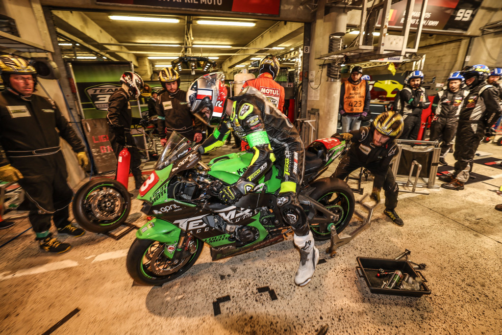 Финальный пит-стоп Kawasaki - незапланированный