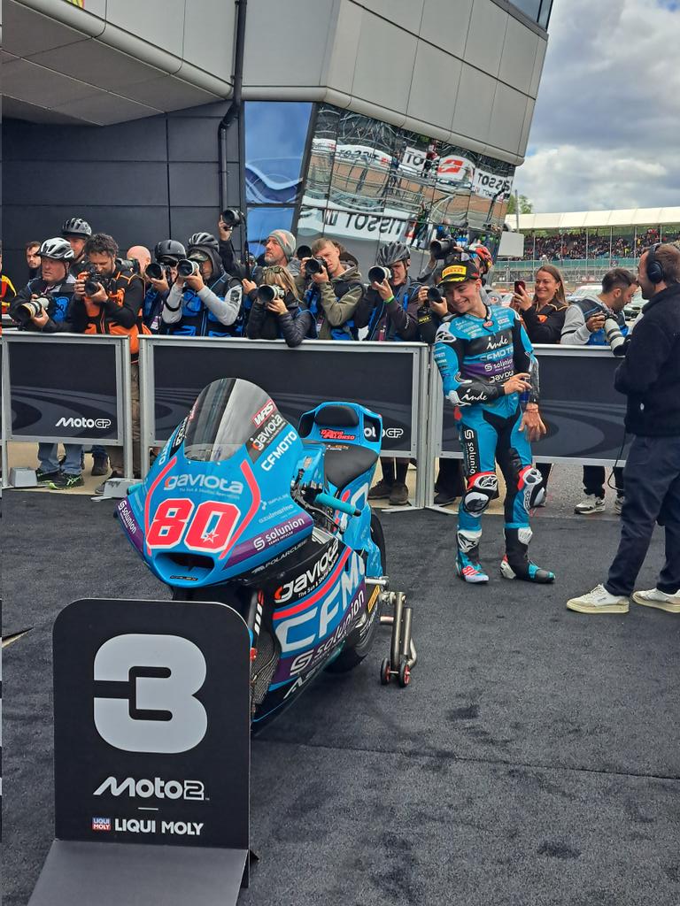 Давид Алонсо - впервые на подиуме в Moto2!