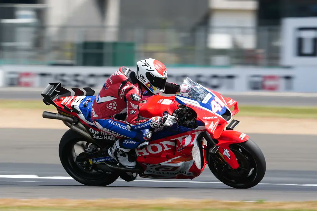 Алеш Эспаргаро возглавил тесты MotoGP в Барселоне