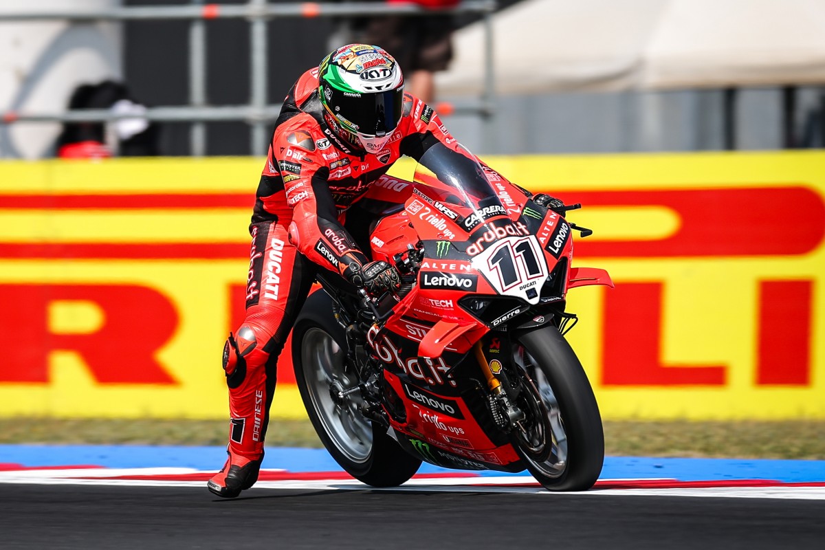 Николо Булега установил новый рекорд Мизано для World Superbike