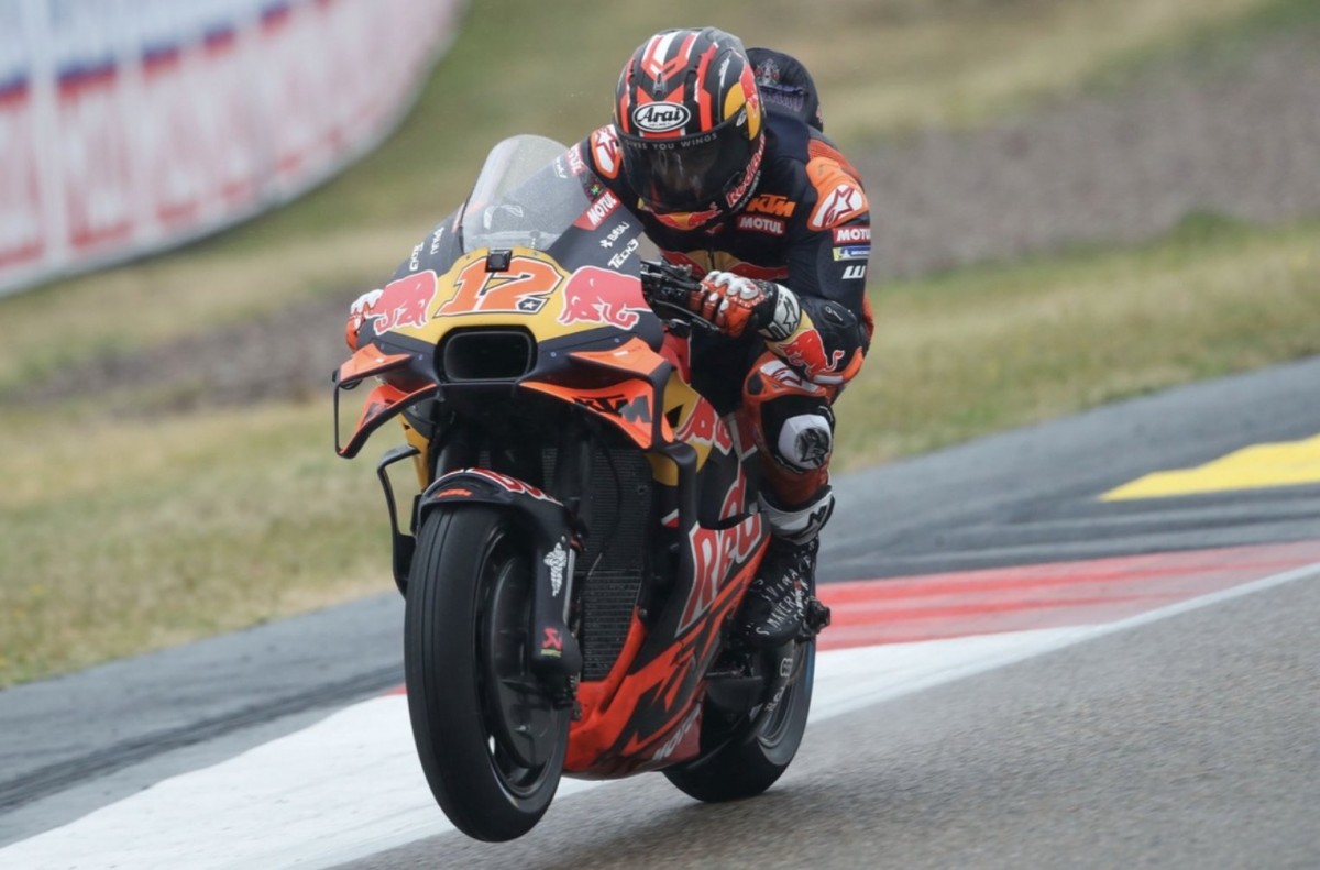Маверик Виньялес, Tech3 KTM Factory Racing MotoGP 2025