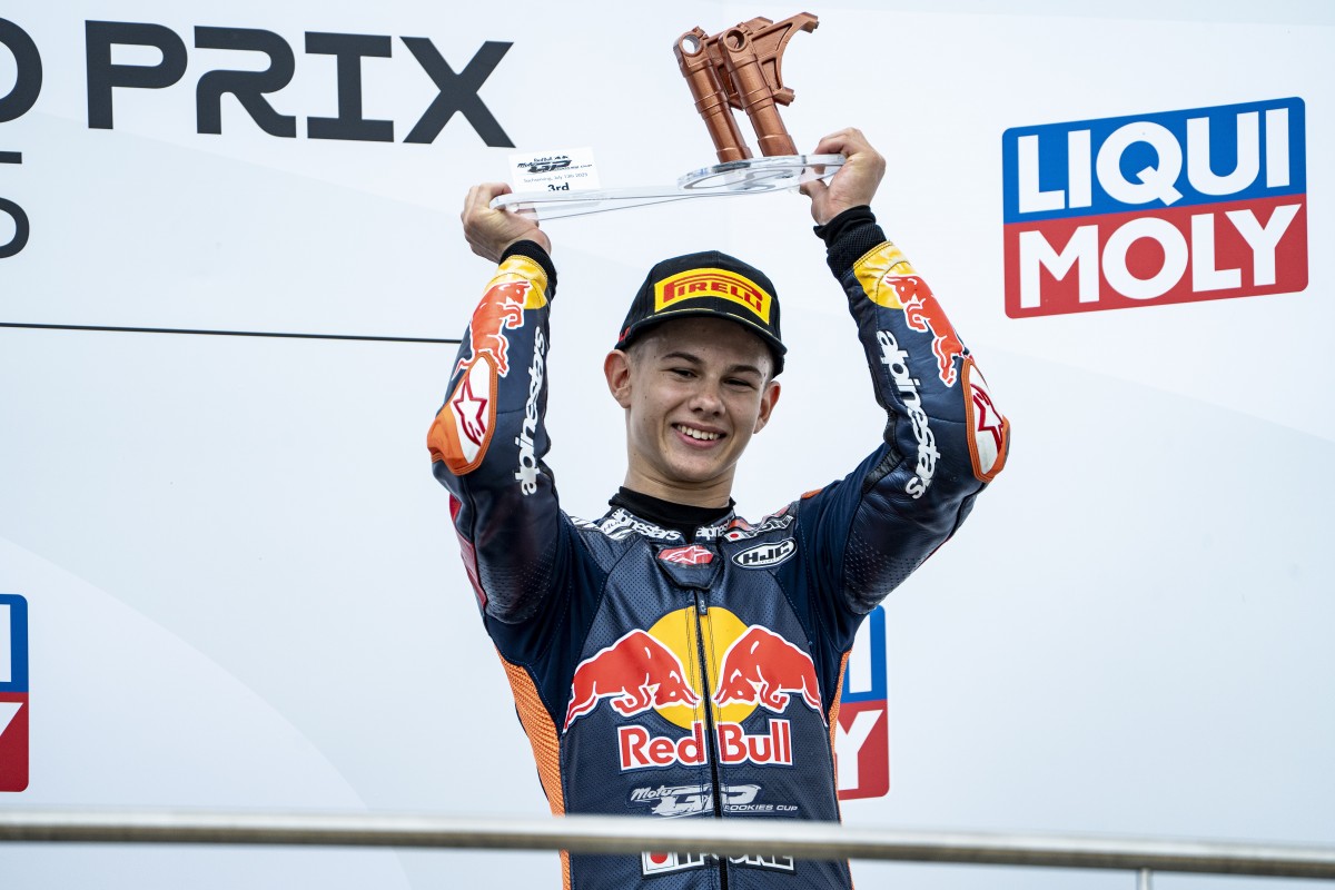 Ярослав Карпушин на подиуме Sachsenring