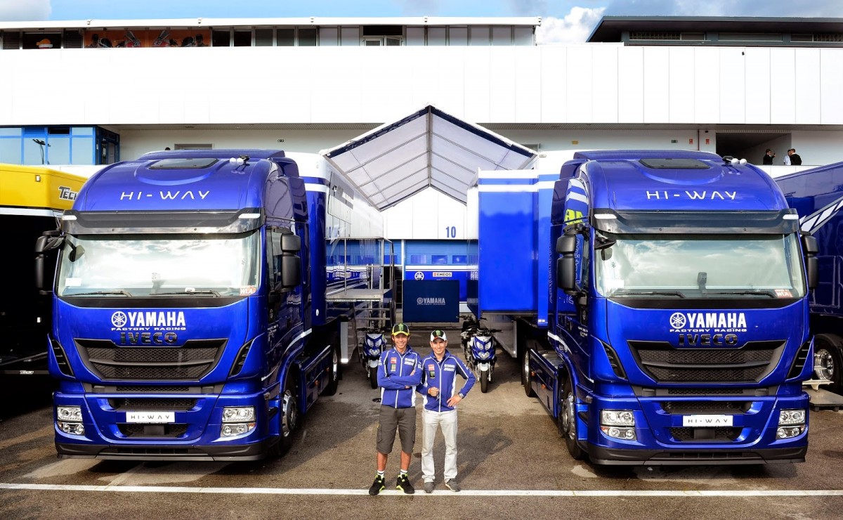 Валентино Росси и Хорхе Лоренцо, Yamaha Factory Racing MotoGP