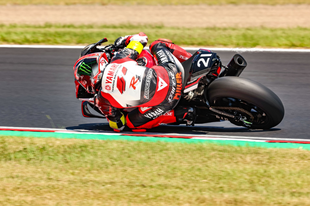 Пилот MotoGP Джек Миллер на Suzuka 8 Hours 2025