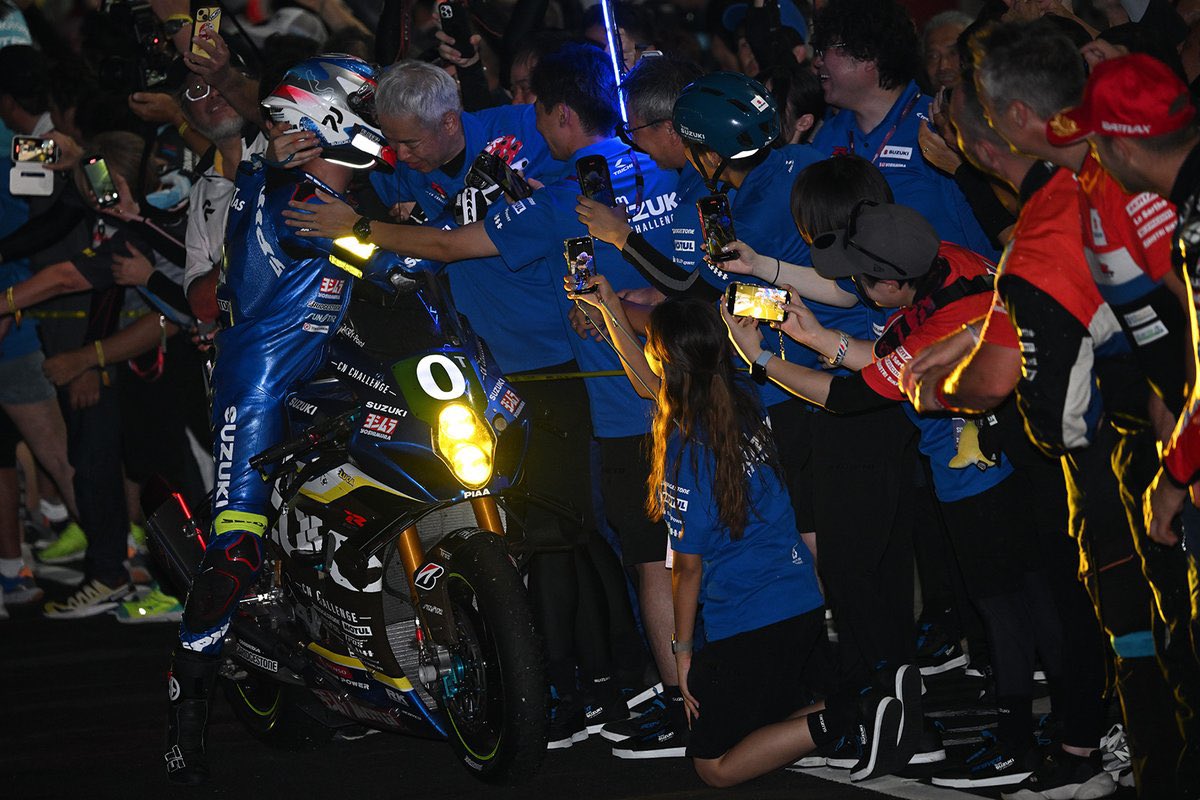 Финиш Suzuka 8 Hours
