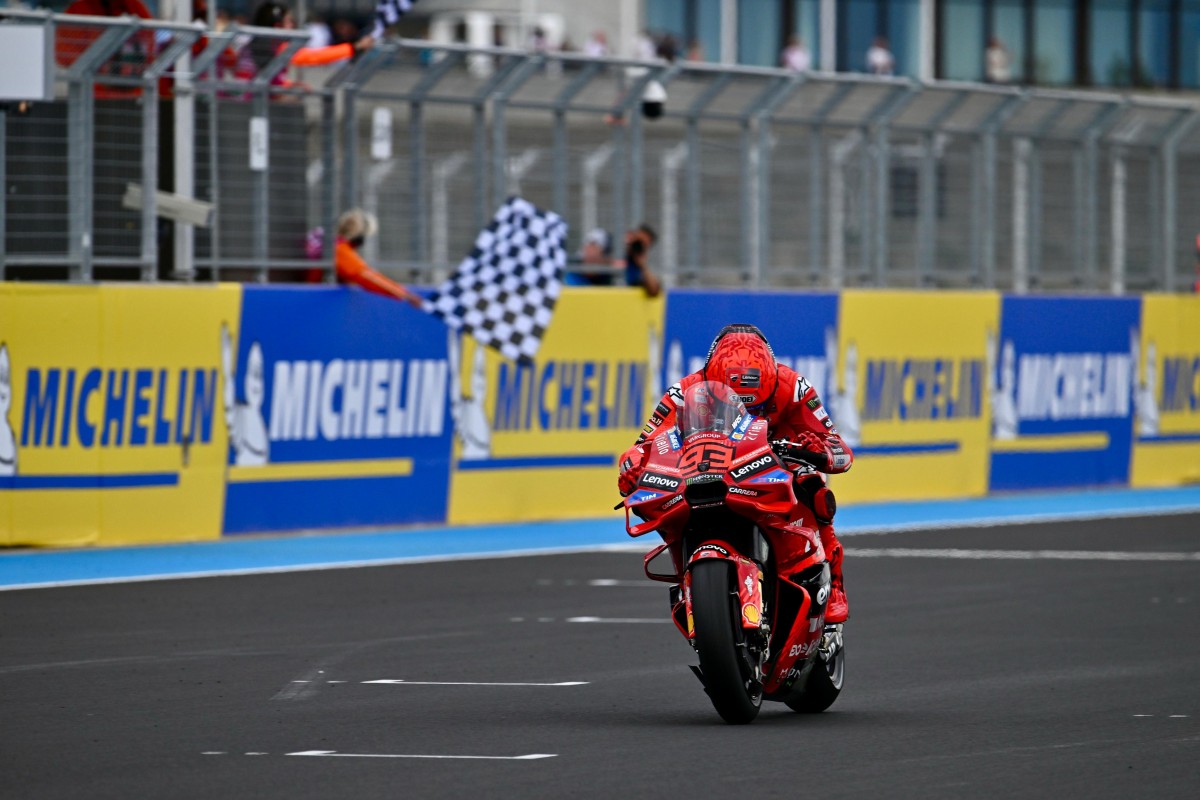 Марк Маркес выиграл 13-й спринт MotoGP 2025 года