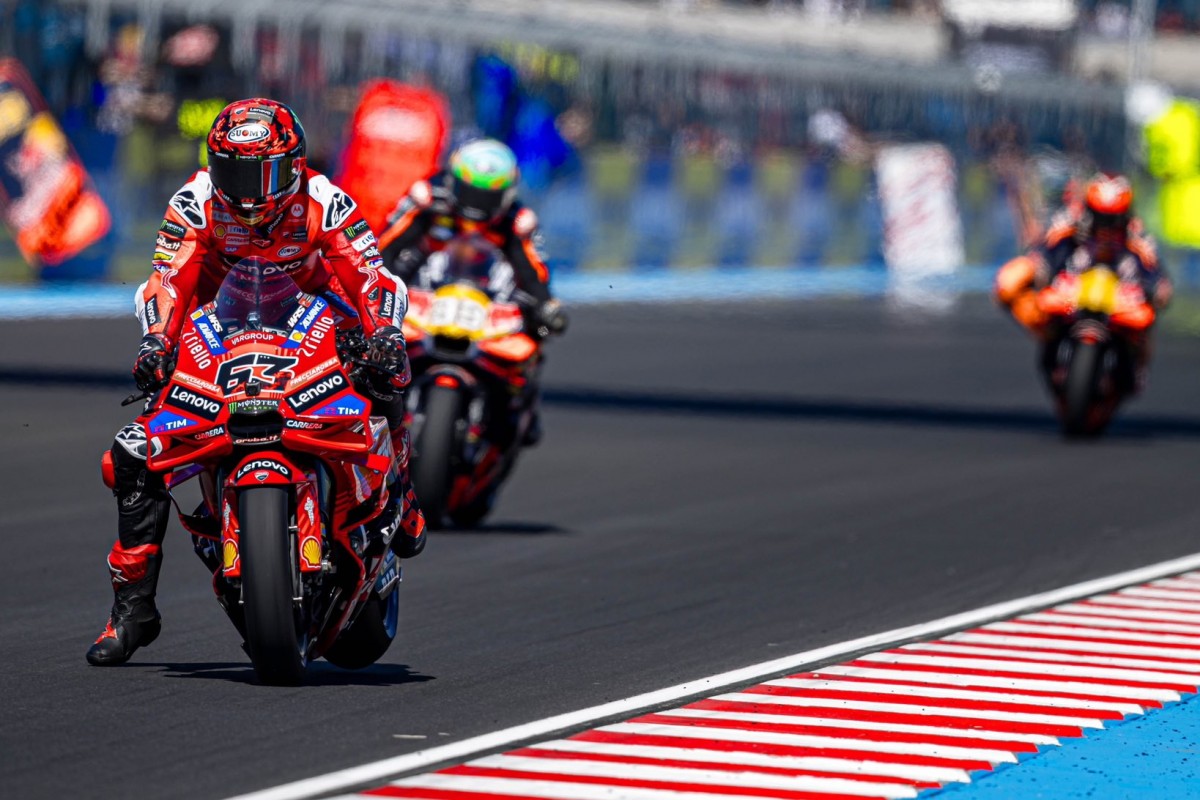 Пилоты KTM сильно выступили на трех последних этапах MotoGP