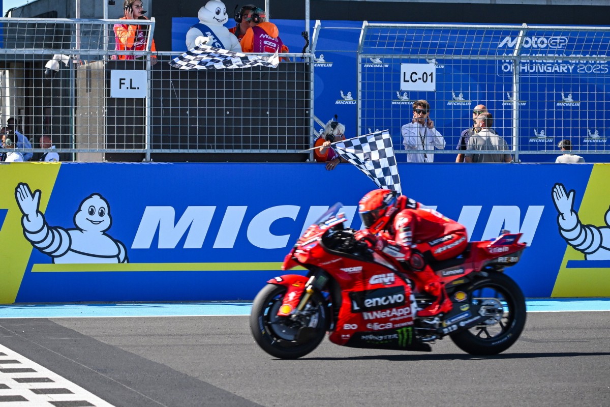 Марк Маркес выигрывает Гран-При Венгрии MotoGP 2025