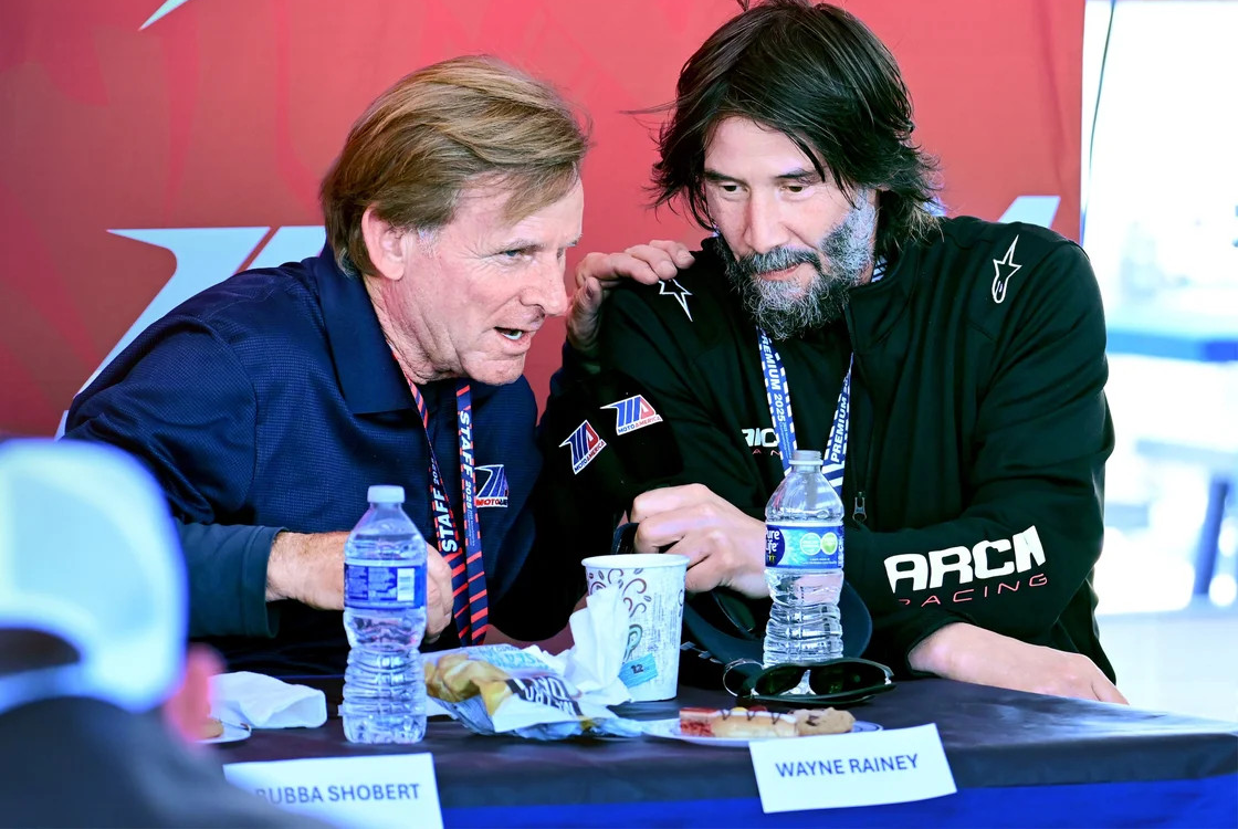 Киану Ривз подписал с MotoAmerica эксклюзивный контракт на мировые трансляции