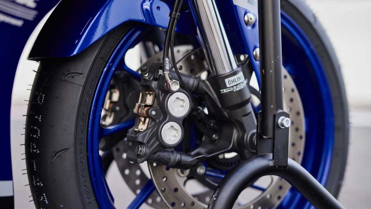 Тормозные компоненты Brembo Yamaha R7 GYTR