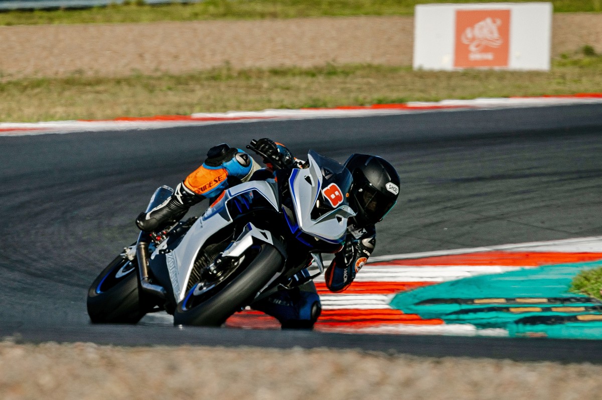 Разработка Zontes 703RR командой QTM Motorsport - тесты на Игора Драйв