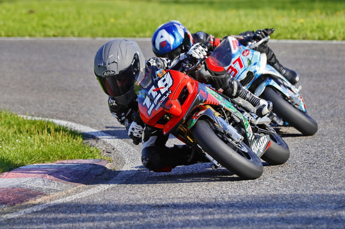 Мировслав Бугров