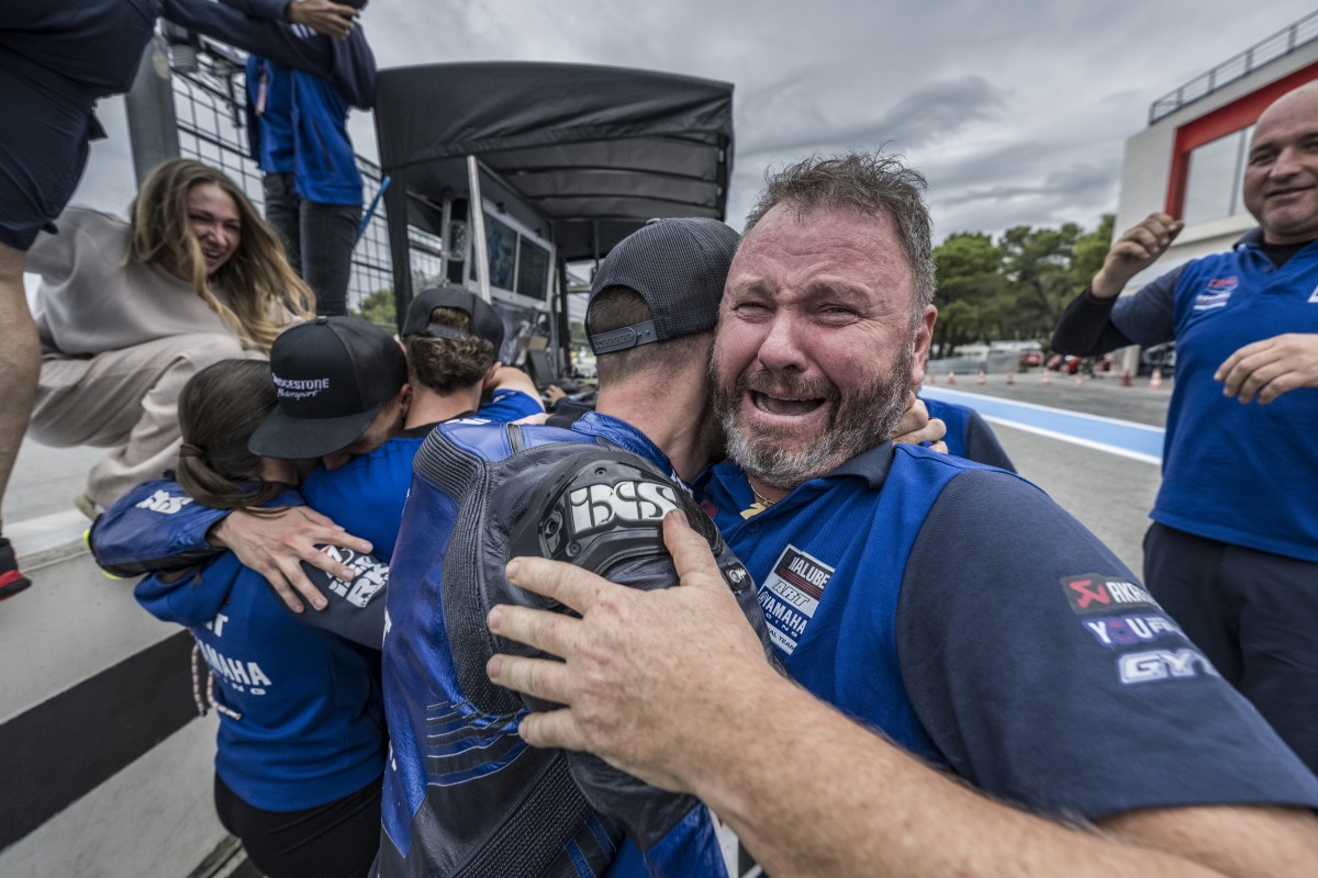 Манди Кайнц, менеджер YART Yamaha