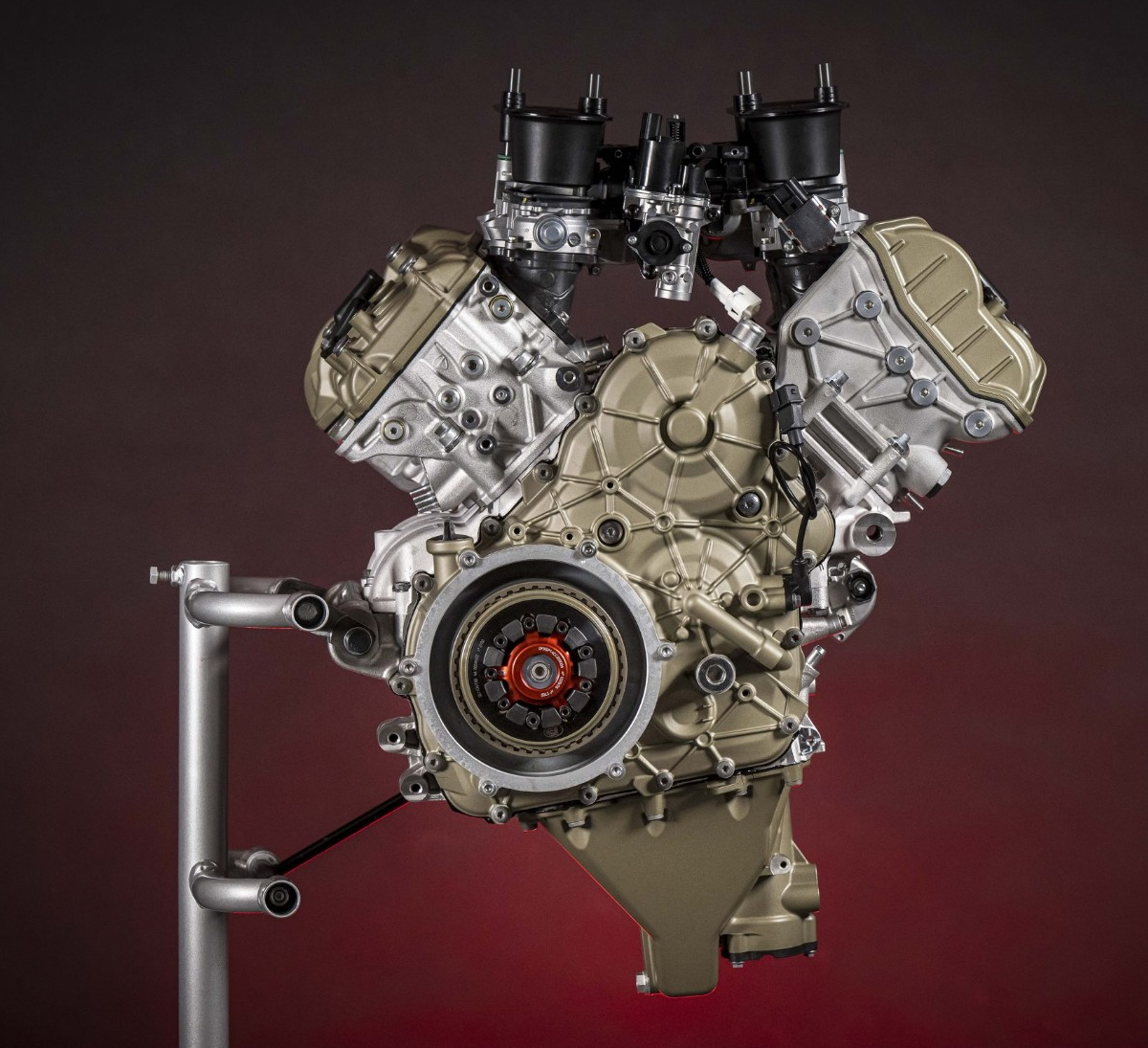 Обновленный двигатель Ducati Panigale V4R (2026)