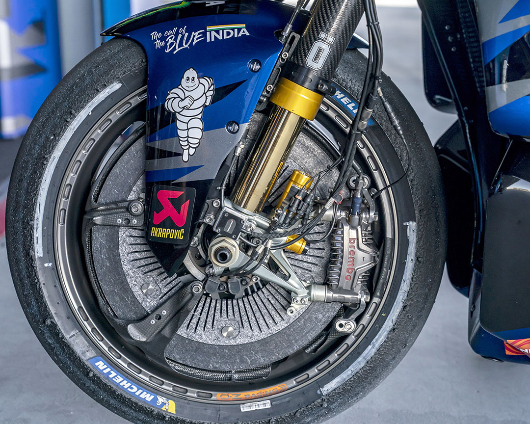 Самые большие тормозные диски Brembo для Гран-При Японии - 355 мм