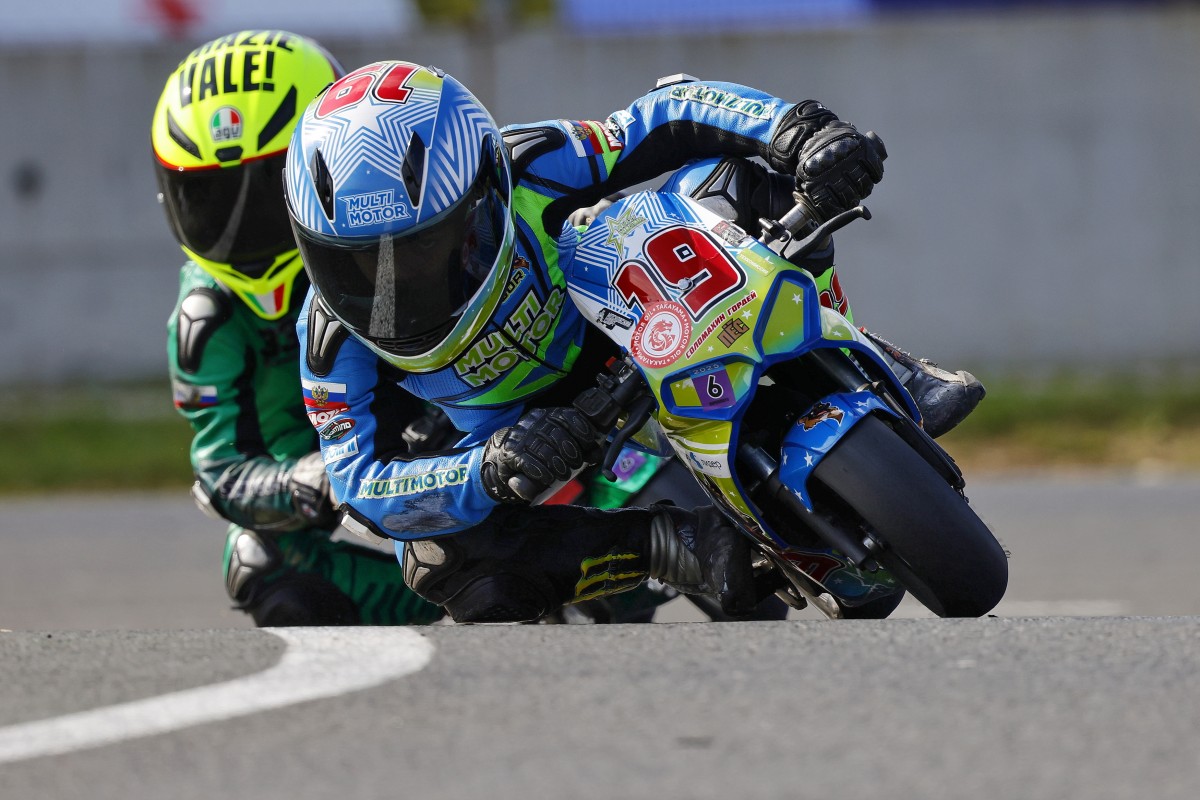 Дуэль за 2 место