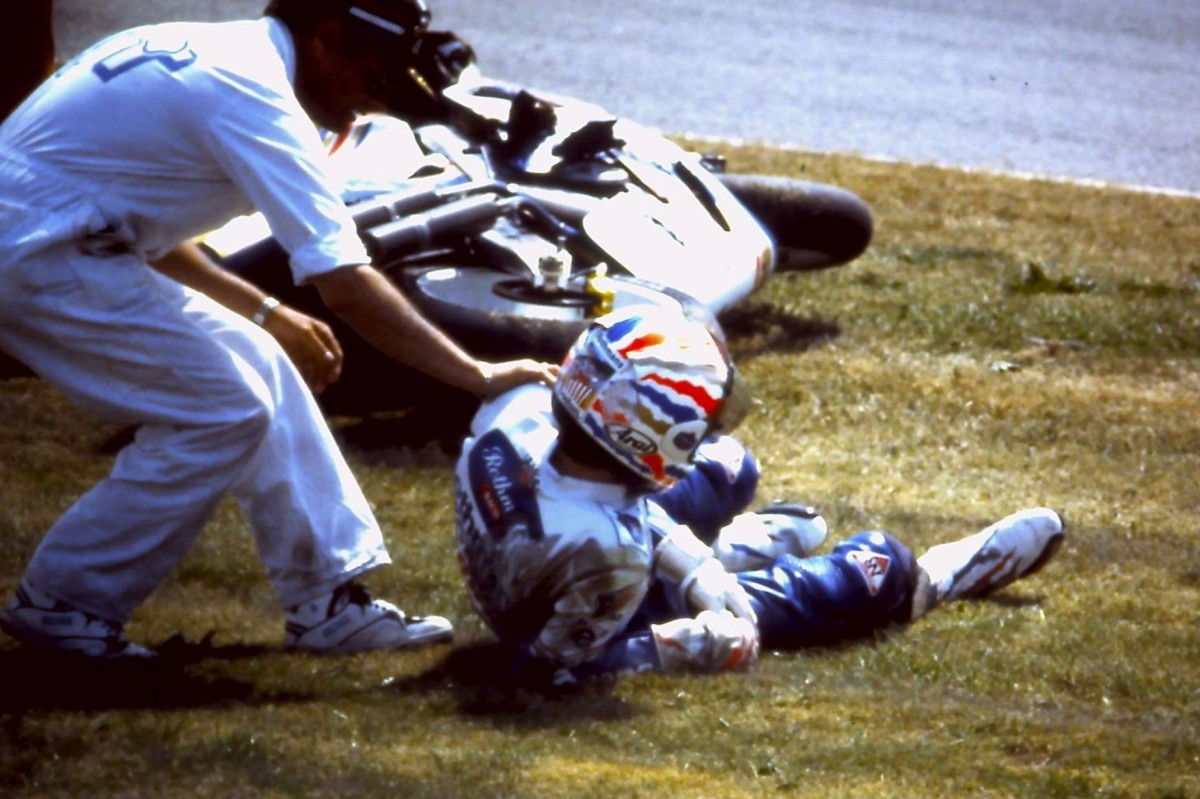 Авария Мика Дуэйна в Ассене едва не стоила ему ампутации правой ноги