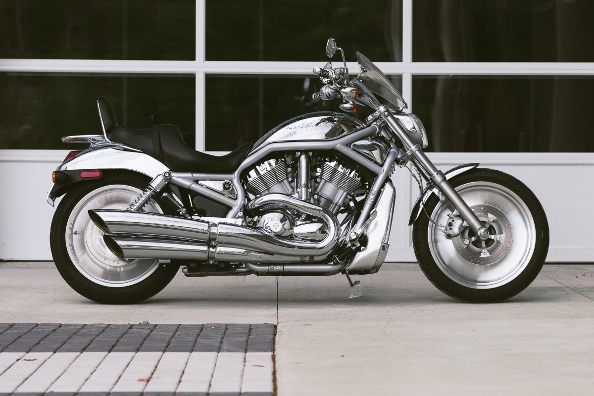 Harley-Davidson V-Rod (2002)