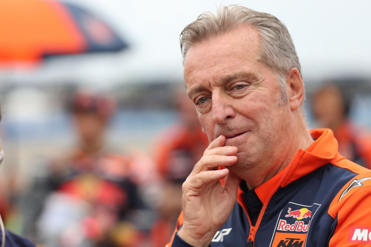 Босс Tech3 Racing Эрве Поншараль