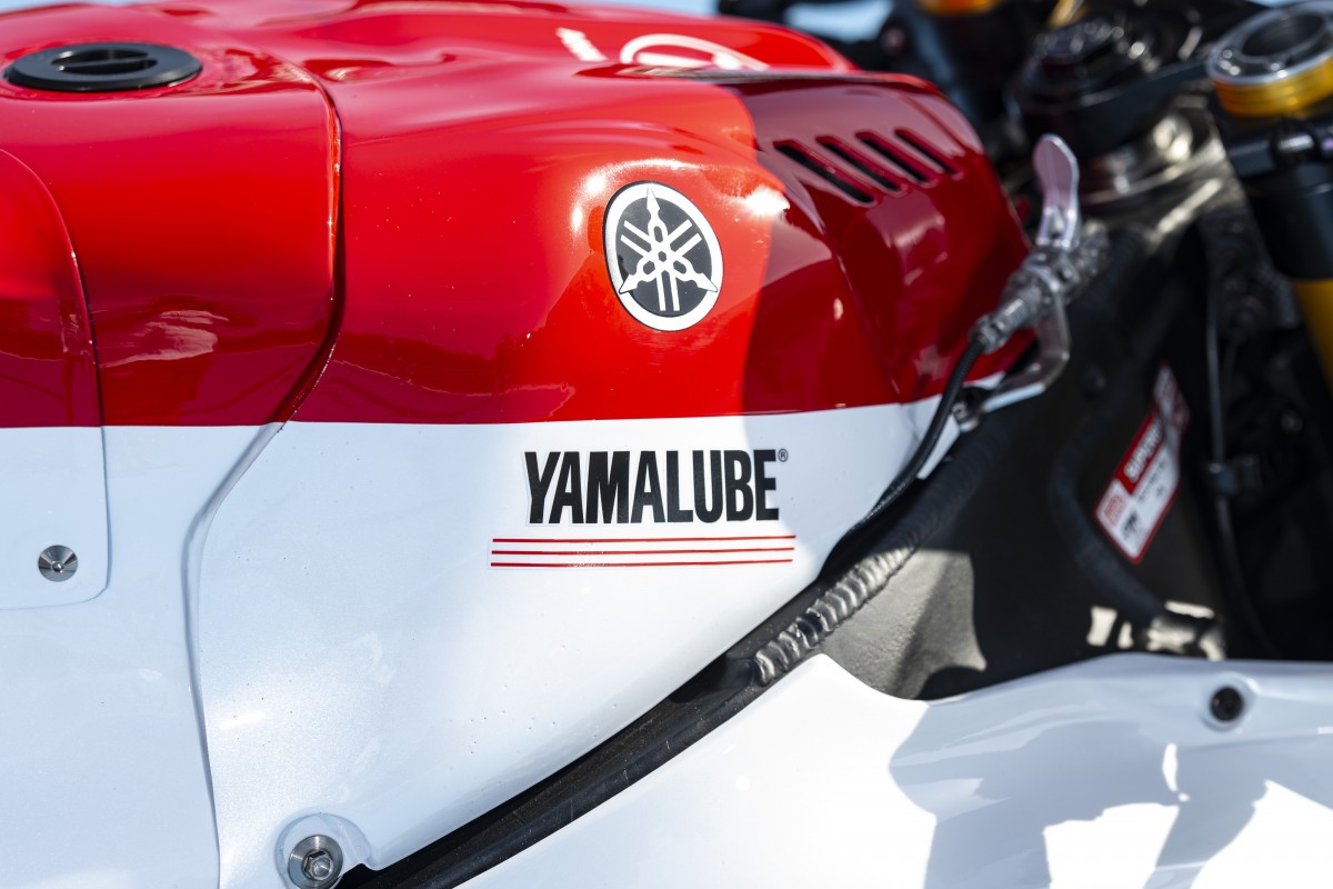 Праздничные ливреи команд Yamaha на финале World Superbike 2025