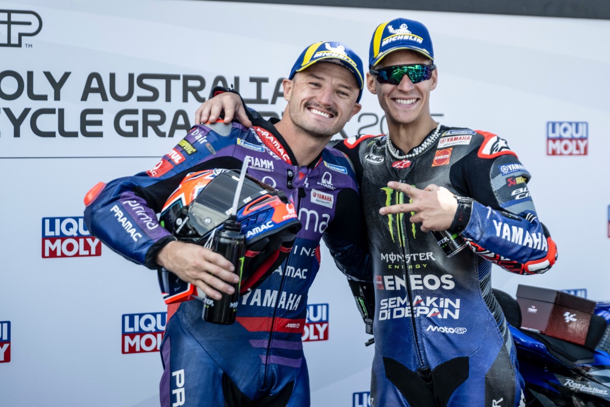 Сразу два пилота Yamaha оказались на заглавной линии стартовой решетки Гран-При Австралии - впервые с 2021 года!