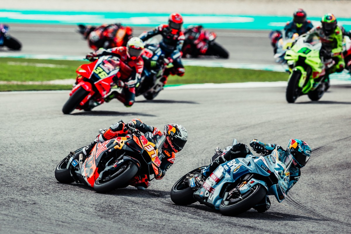 Впереди у Беццекки будет много труднопроходимых соперников