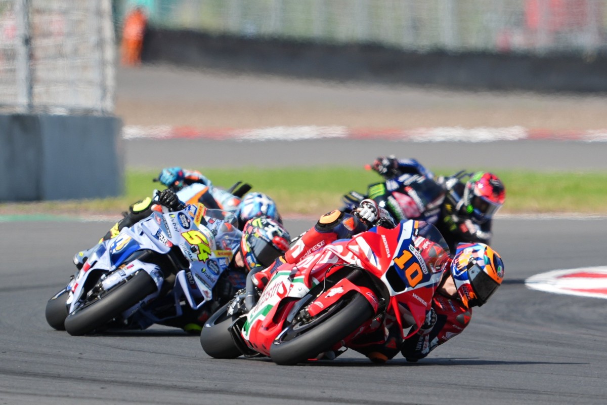 Лука Марини в схватке за свою лучшую позицию на финише в сезоне MotoGP 2025 года