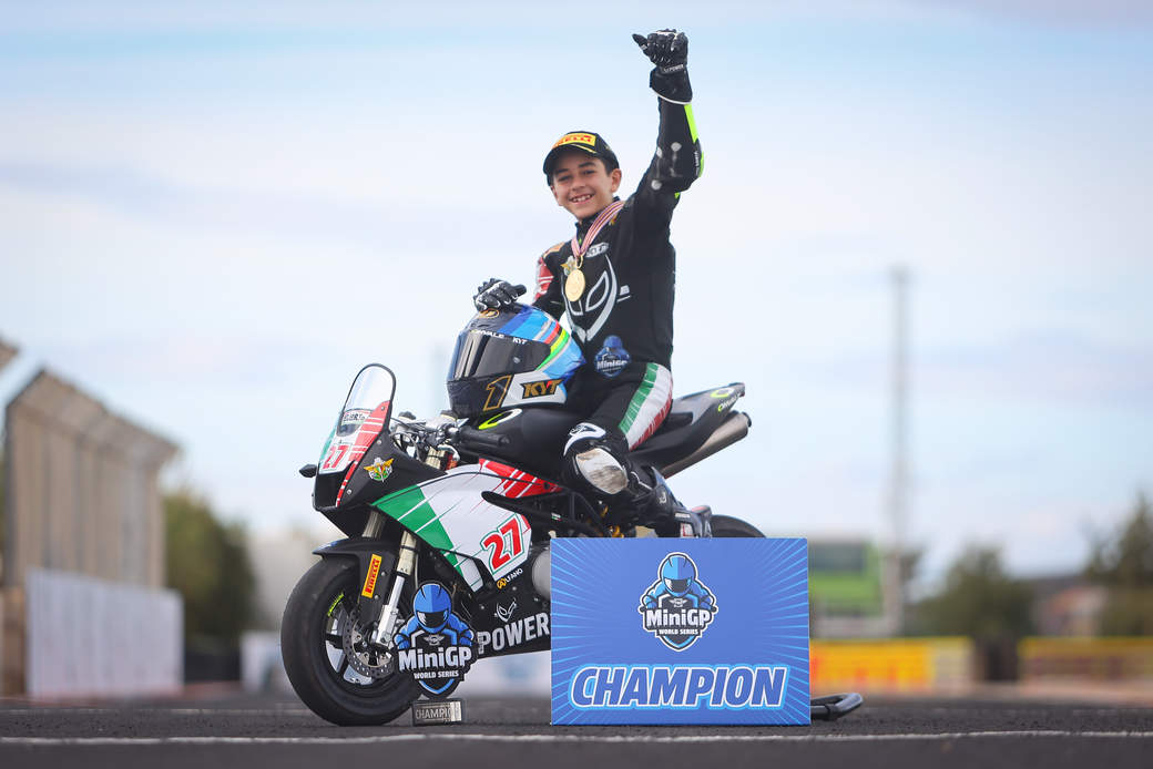 Юных дарований надо начинать продвигать с детства, чтобы к 18 годам они стоили миллион