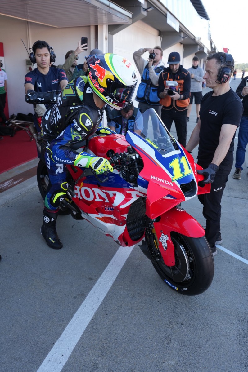 Дебют чемпиона Moto2 Диого Морейры с LCR Honda на тестах IRTA MotoGP в Валенсии