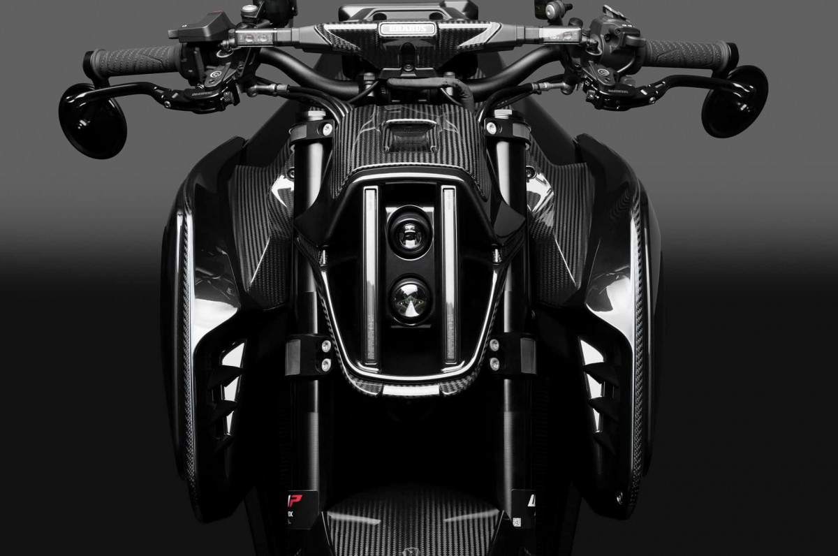 Особый стиль Brabus 1400 R (2026)